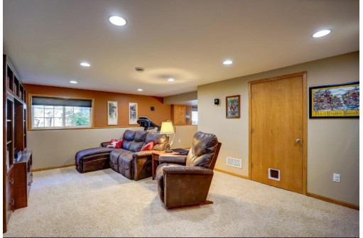 7622 Lindemann Tr, Madison, WI 53719