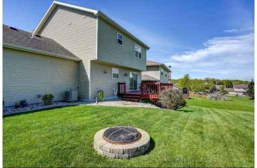 7622 Lindemann Tr, Madison, WI 53719