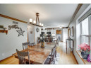 6630 Parkway Dr, Sun Prairie, WI 53590