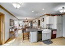 6630 Parkway Dr, Sun Prairie, WI 53590