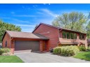 14 E Spyglass Ct, Madison, WI 53717