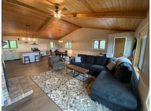 2294 Fairview Rd Avoca, WI 53506