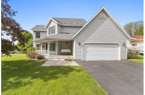 118 Vilas Hibbard Pky, Lodi, WI 53555