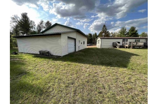 973 Blackhawk Dr, Hancock, WI 54943