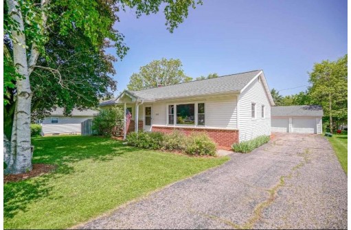 4378 Windsor Rd, Windsor, WI 53598