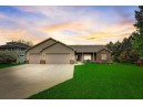 1041 Forest View Ct, Lake Mills, WI 53551