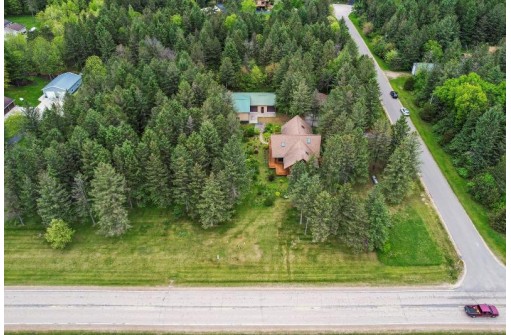 S10093 Loyster Rd, Prairie Du Sac, WI 53578