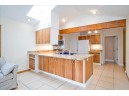 261 Kensington Dr, Madison, WI 53704