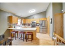 7533 E Village Crest Dr, Madison, WI 53719