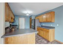 922 Tony Dr, Madison, WI 53704