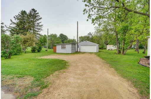 7820 Morrison St, Morrisonville, WI 53571-9521