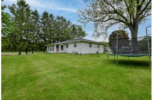 3313 Nelson Rd, Sun Prairie, WI 53590