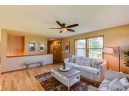 1426 Chadsworth Dr, Sun Prairie, WI 53590