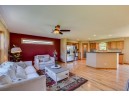 1426 Chadsworth Dr, Sun Prairie, WI 53590