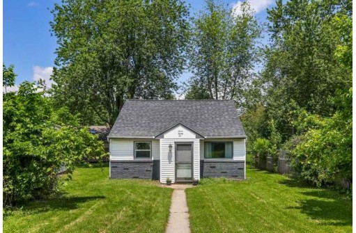 726 Moorland Rd, Madison, WI 53713