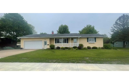 910 King Ave, Tomah, WI 54660