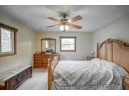 1295 Grandview Ct, Sun Prairie, WI 53590