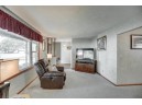 1295 Grandview Ct, Sun Prairie, WI 53590