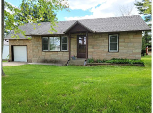 143 N 5th St Evansville, WI 53536