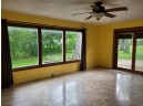 869 E Daffodil Ln, Beloit, WI 53511