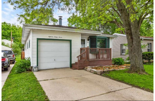 1837 Schlimgen Ave, Madison, WI 53704