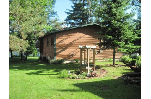 2851 County Road G, Oxford, WI 53952