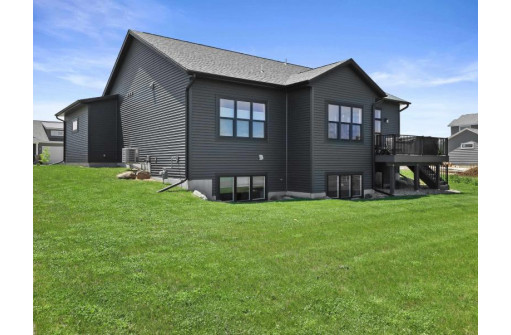 2208 Valberg Dr, Stoughton, WI 53589