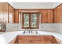 6911 Prairie Dr, Middleton, WI 53562