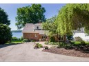 517 Woodward Dr, Madison, WI 53704