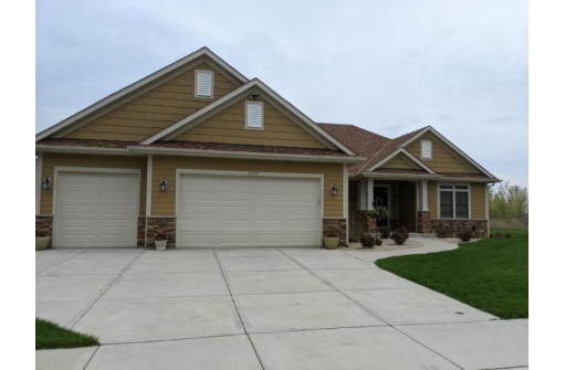 2757 Cornerstone Way, Racine, WI 53403