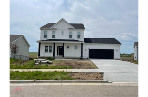 982 Clover Ln, DeForest, WI 53532