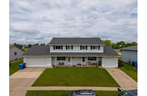 1101-1103 Centennial Pky, Waunakee, WI 53597