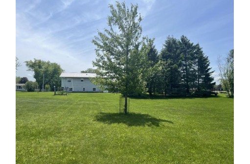 706 E Brownell St, Tomah, WI 54660