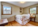 57 Bradford Ln, Madison, WI 53714