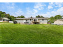 208 Holman Rd, Deerfield, WI 53531