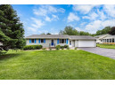 208 Holman Rd, Deerfield, WI 53531