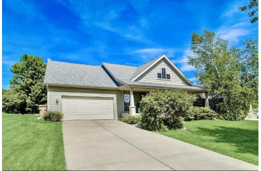 7318 Heather Glen Dr, Madison, WI 53719