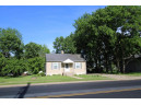 1135 6th St, Beloit, WI 53511-9999