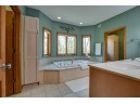 8730 Ridge Dr, Belleville, WI 53508