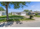 3350 Clove Dr, Madison, WI 53704-2713