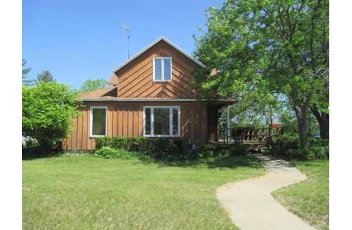 289 Underwood Ave, Montello, WI 53949