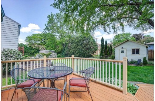 417 Shepard Terr, Madison, WI 53705