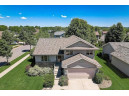 7326 Secret Bluff Dr, Madison, WI 53719