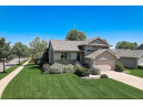 7326 Secret Bluff Dr, Madison, WI 53719