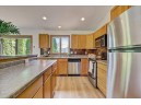 7326 Secret Bluff Dr, Madison, WI 53719