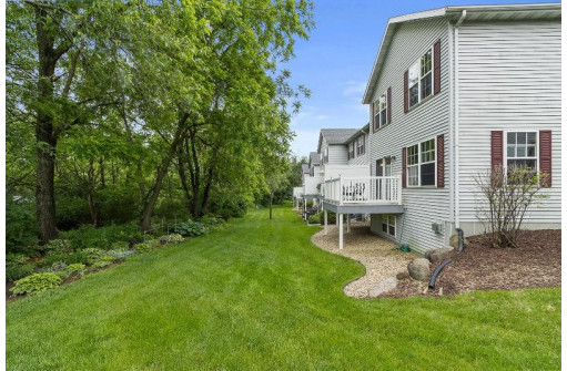 6159 Dell Dr 1, Madison, WI 53718