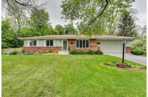 403 4th St, Albany, WI 53502