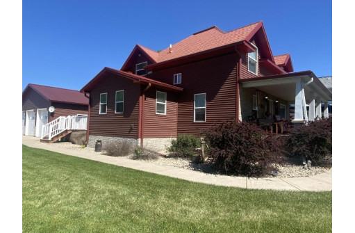 405 Hughit St, Rewey, WI 53580