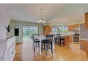 2955 Mcconnell Rd, Stoughton, WI 53589-2737