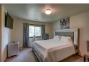 1101 Wayridge Dr, Madison, WI 53704